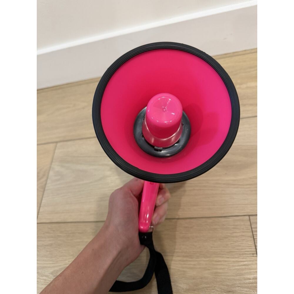 PYLE PMP34PK Portable Megaphone Speaker - Pink (Open Box) - Picture 2 of 4